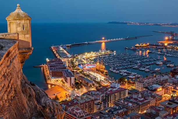 Apartamento Playa Alicante Bagian luar foto