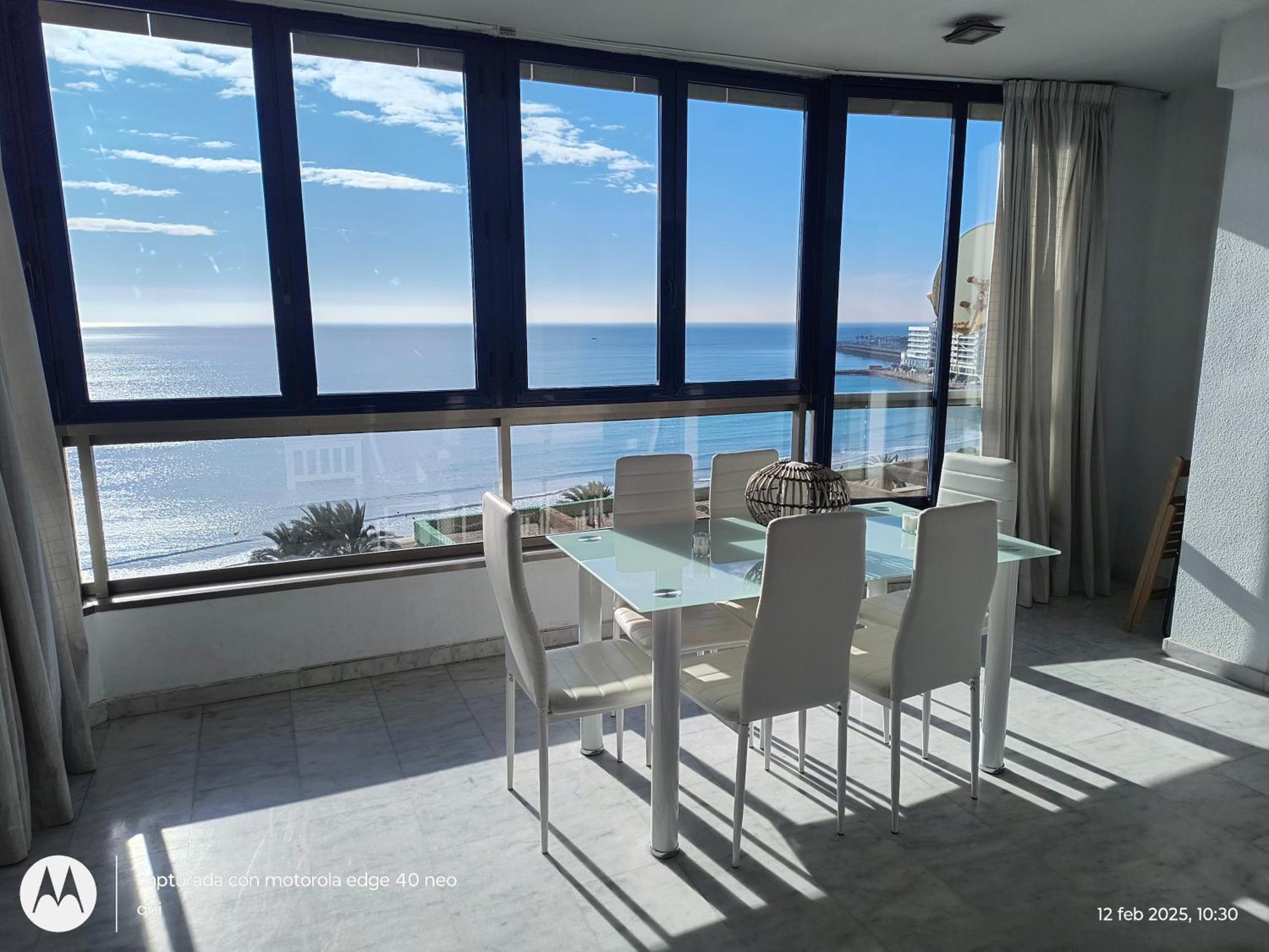 Apartamento Playa Alicante Bagian luar foto